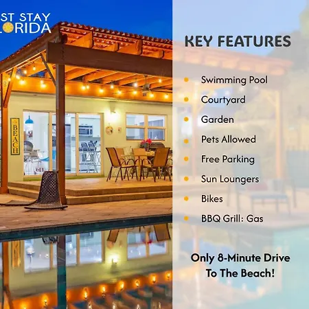 Beachside Bliss Lush Pool, Courtyard & Garden